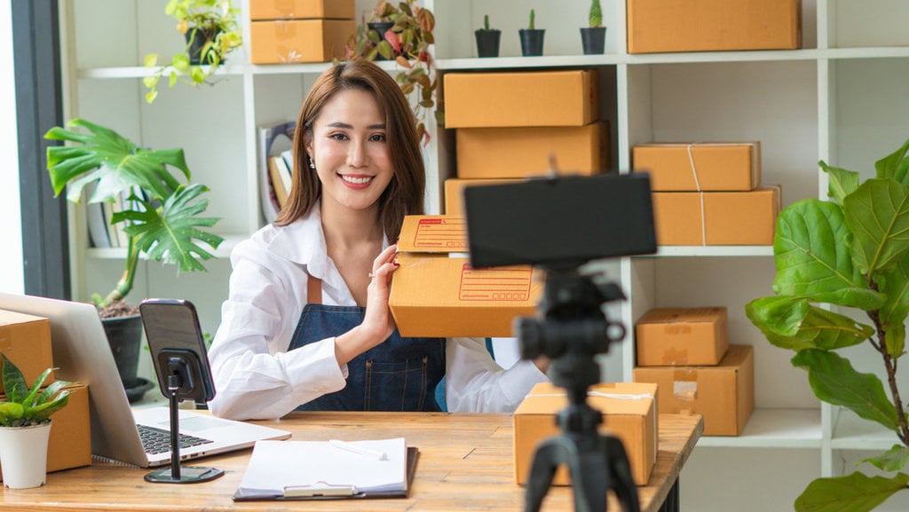 Digital Branding: Membangun Citra Bisnis di Dunia Online